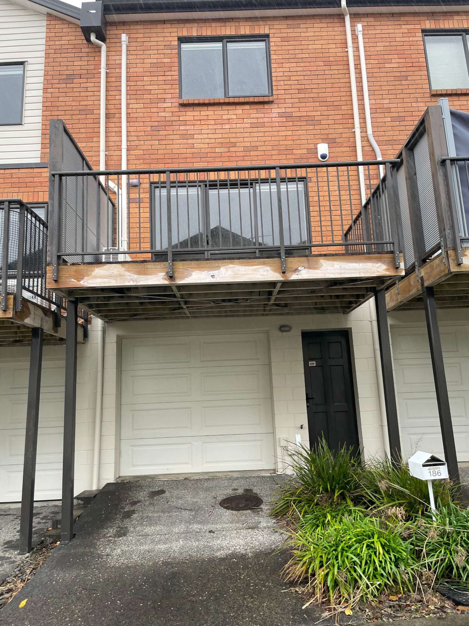 186/172 Mcleod Road Te Atatu South_0