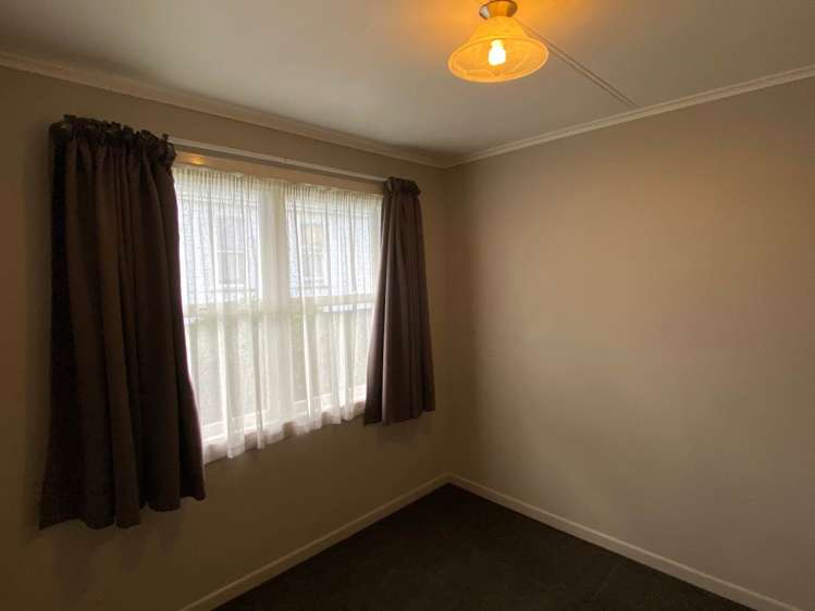 2/8 Chapel Street Papakura_8