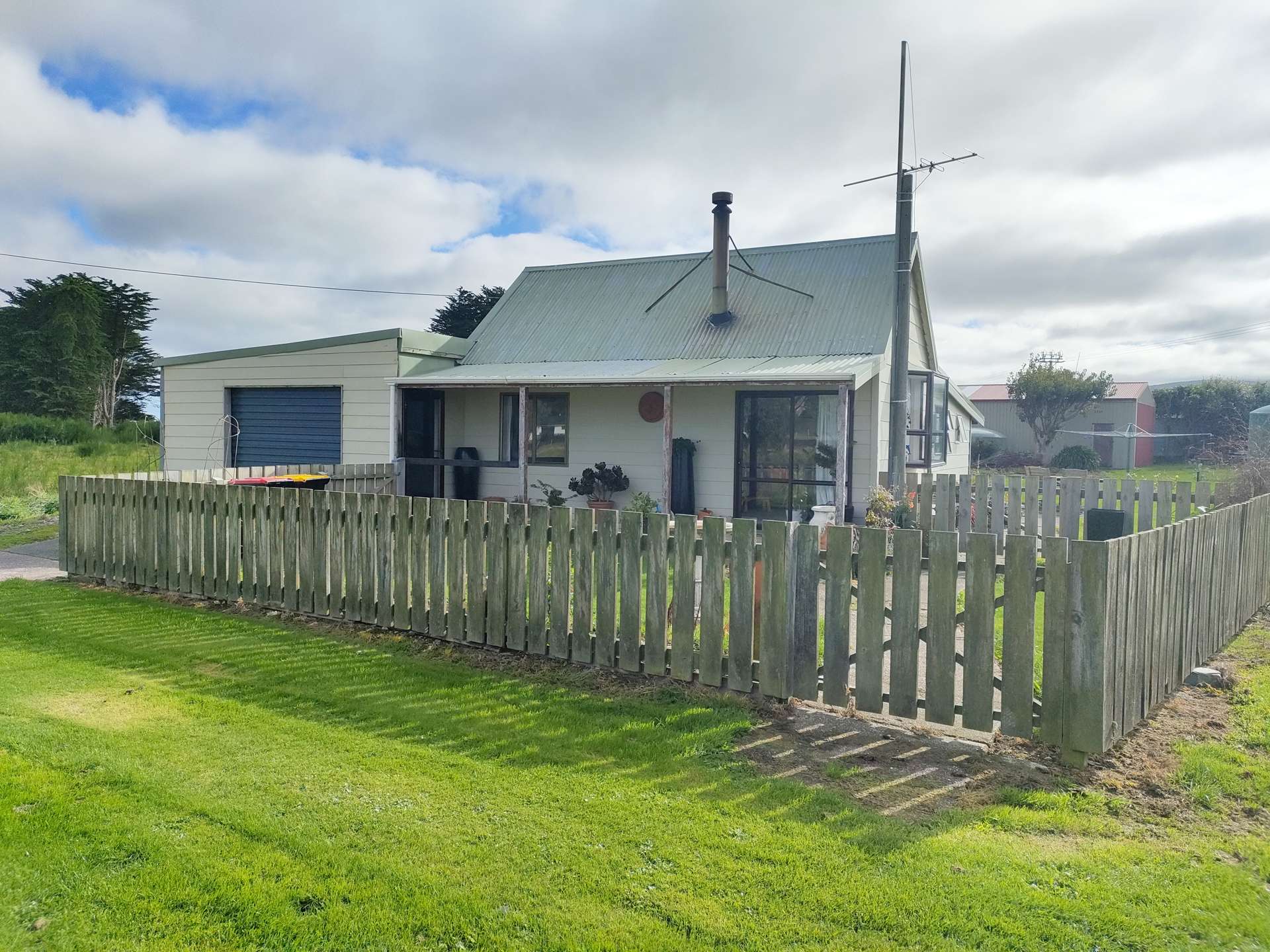 6 Manuka Street Colac Bay_0