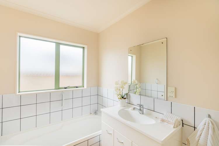 63a Amohia Street Paraparaumu_9