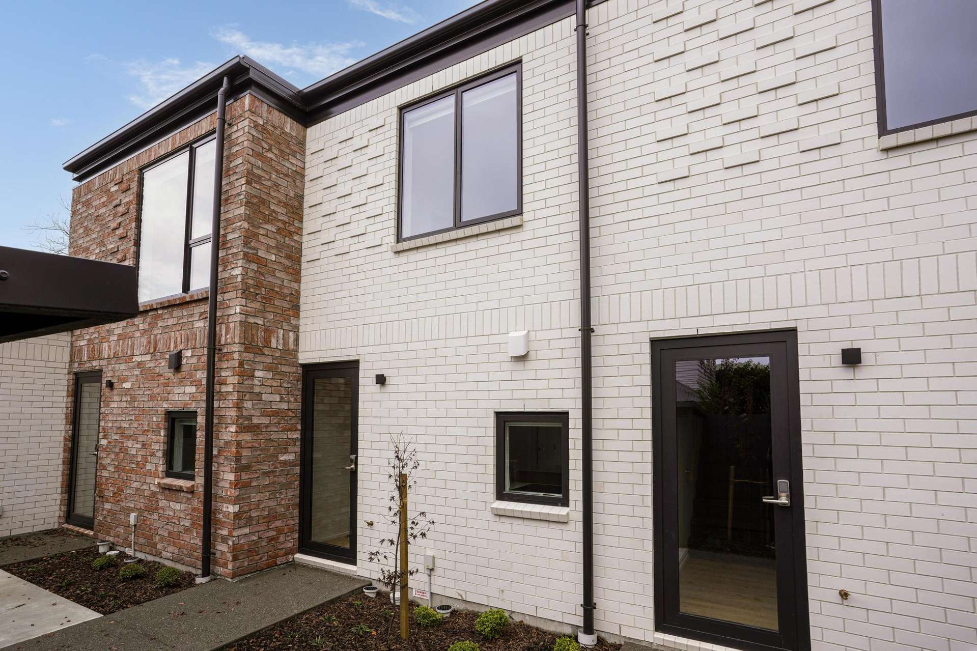 3/60 Derby Street Saint Albans_0