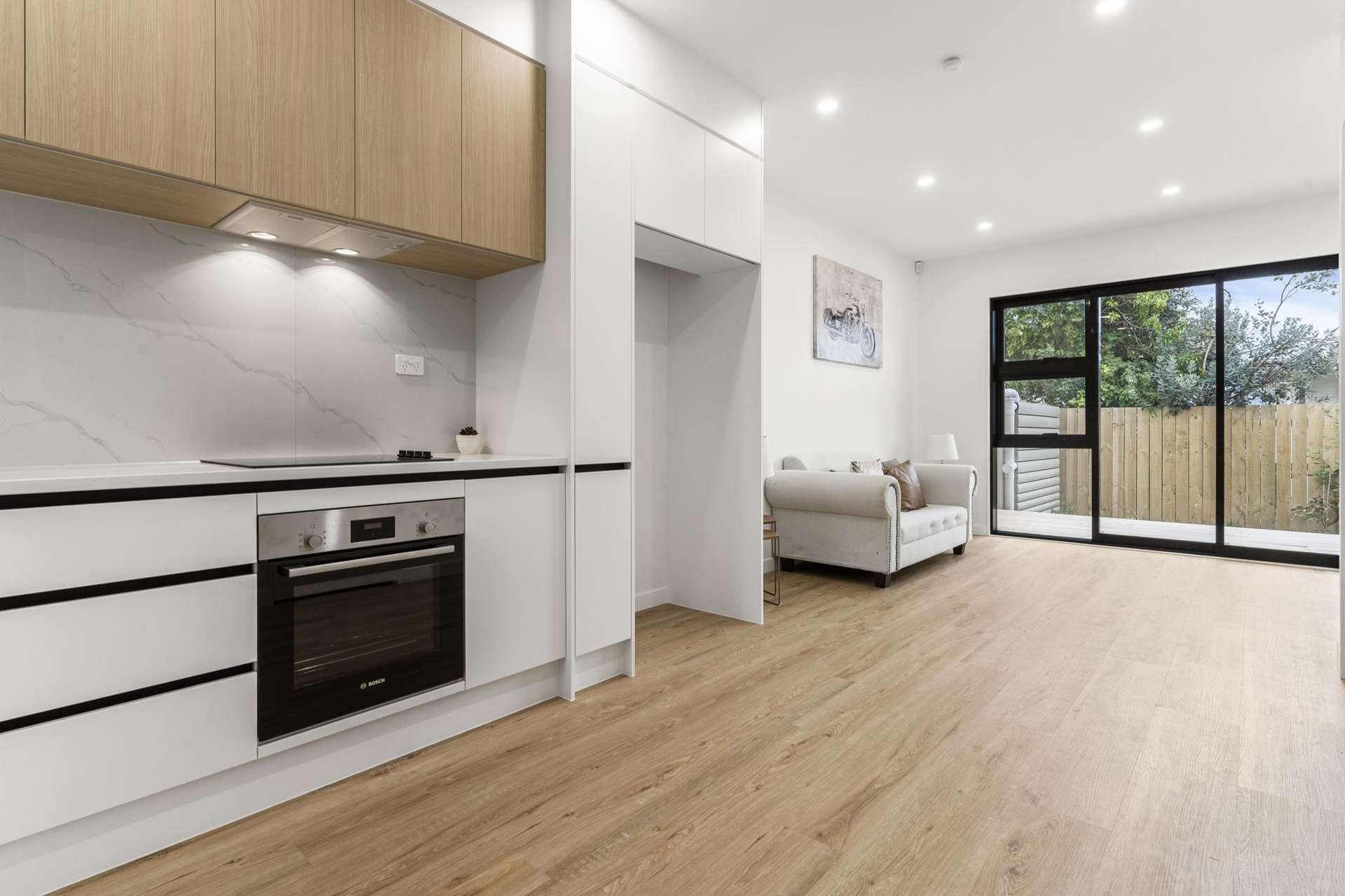 4/2 Kereru Street Henderson_0