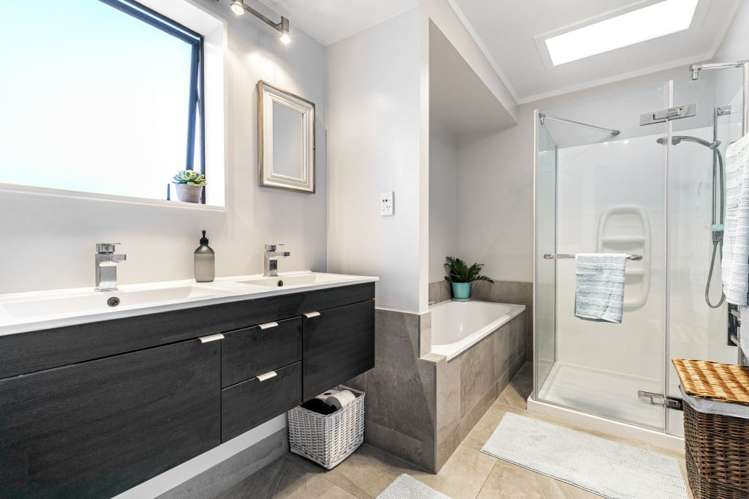 1/4a Beresford Street Bayswater_14