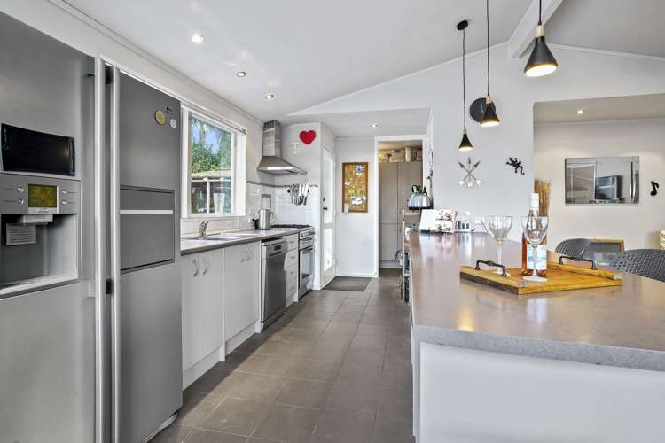 16 Gilshennan Valley Red Beach_8