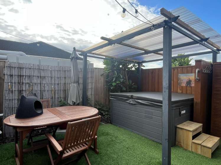 7/42 Kaikoura Street Henderson_9