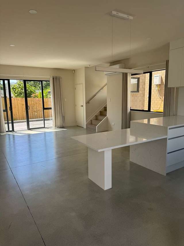 Unit 1-6/12 Inkerman Street Onehunga_2