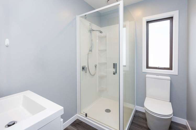 31 Ron Deal Way Epuni_11