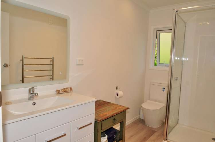 40B Tenby Street Moeraki_7