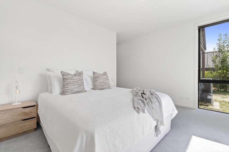 2 Mckenzies Shute Jacks Point_16