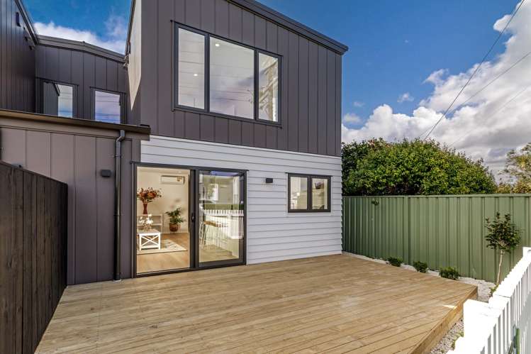 647 Te Atatu Road Te Atatu Peninsula_25