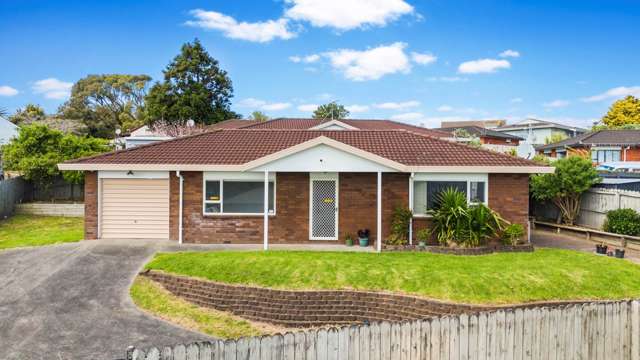 SOLID BRICK AND TILE - READY TO MOVE IN
