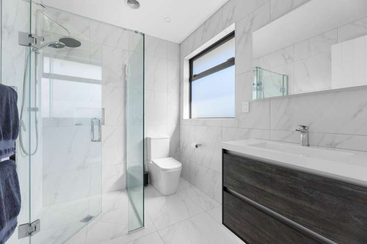 4 Okohaka Avenue Glenbrook_13