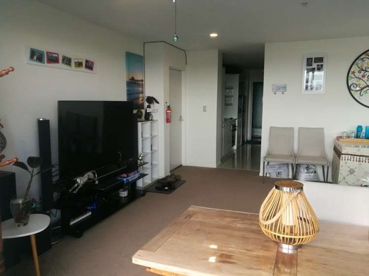 1104/17 Vogel Lane Auckland Central_2