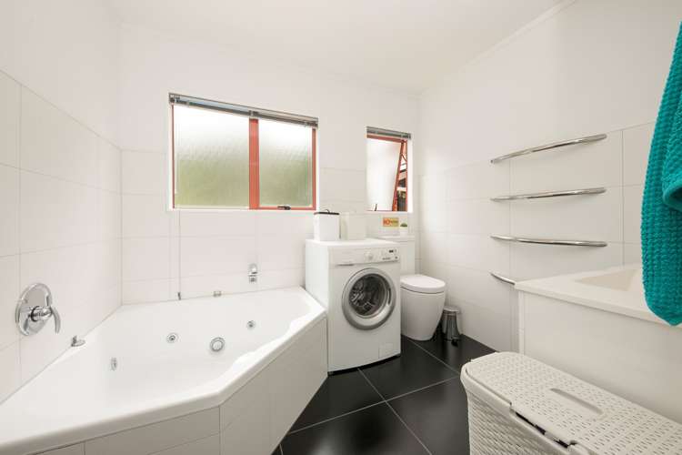 48 Western Road Laingholm_12