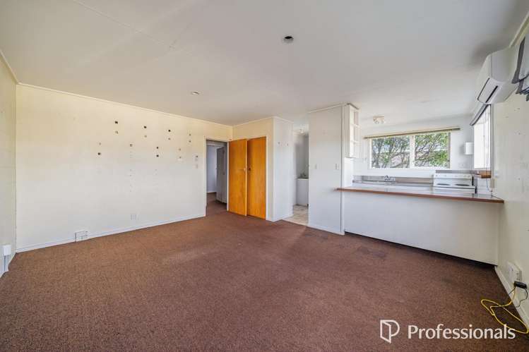 56a Acacia Avenue_4
