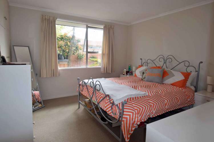 17b Valecrest Avenue Parklands_12