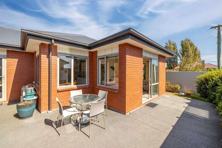 1 Streamside Court Woolston_13