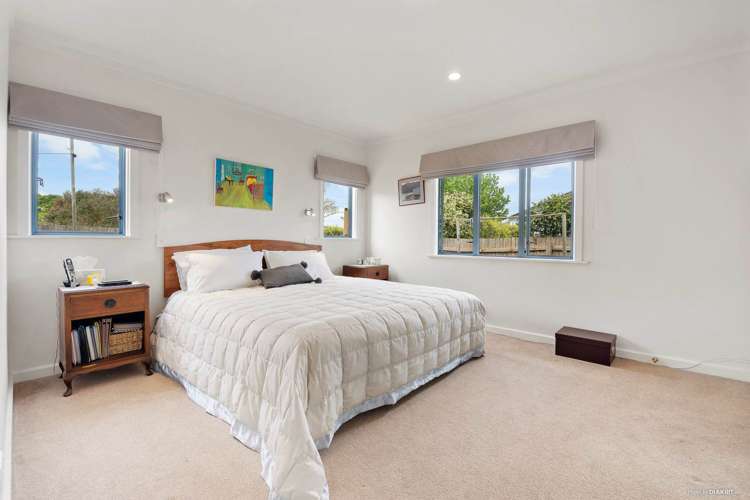 15a Ascot Avenue Narrow Neck_10