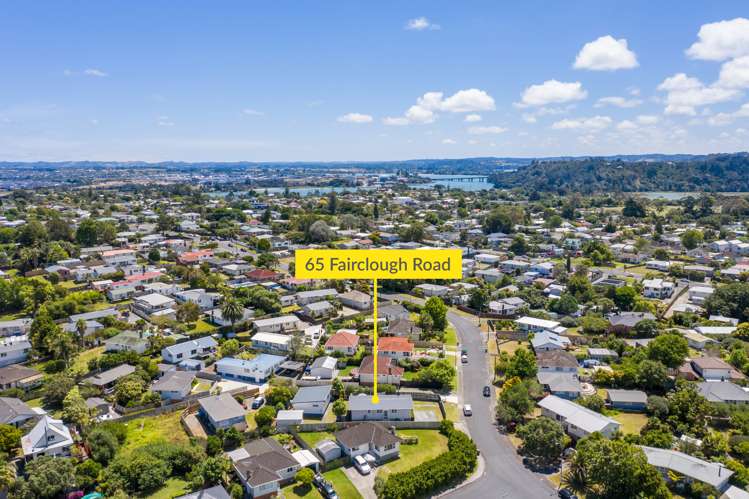 65 Fairclough Road Beach Haven_18