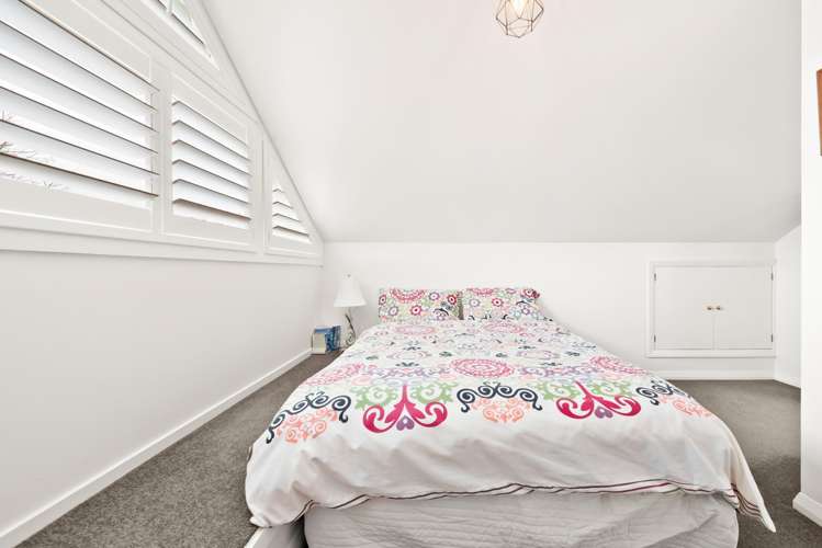 5 Thornycroft Avenue Epuni_15