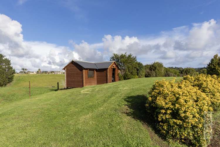 1242 State Highway 16 Waimauku_64