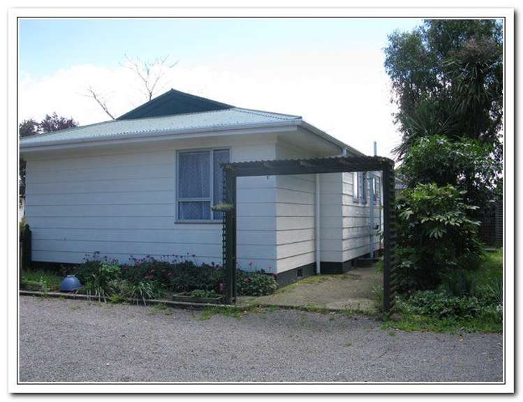 5 Leeds Place Solway_1