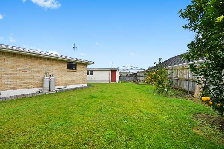7 Defoe Avenue Hillcrest_18