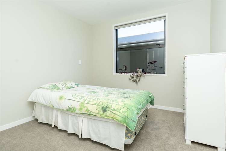 19 Trewern Avenue Chartwell_17