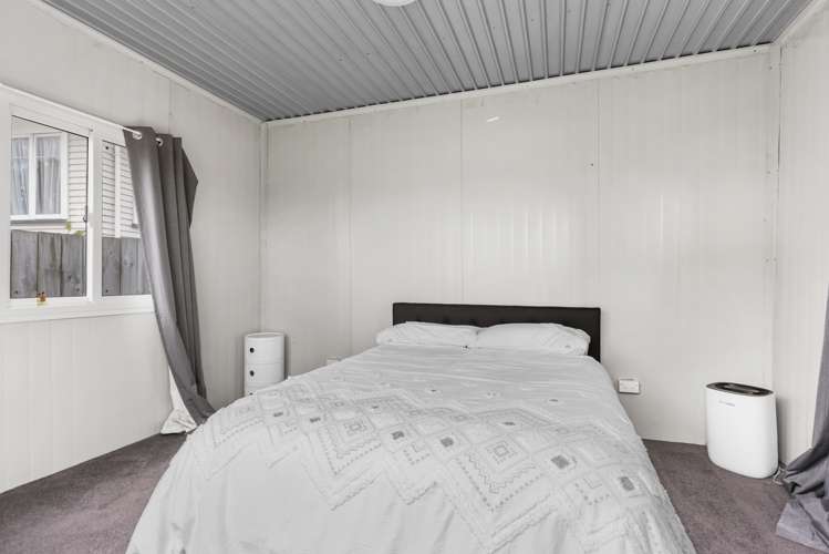 5 Trosk Place Waiuku_12