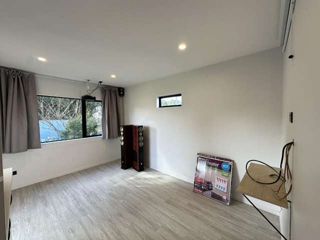 a/10 Blair Place 10693_2