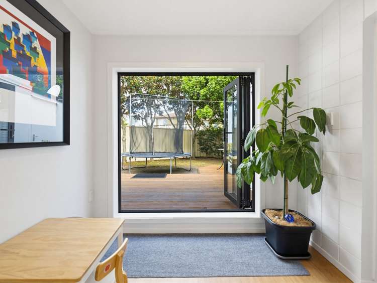 15A Claresholm place Mangere Bridge_20