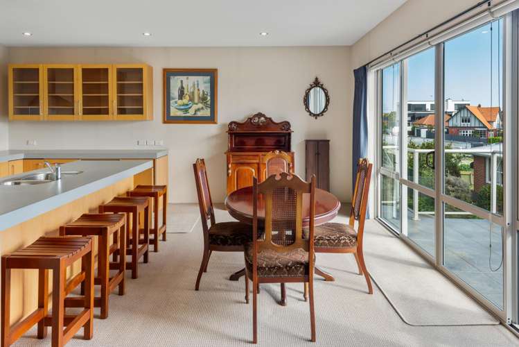 2/8 Bayview Place Timaru_5