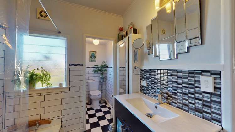 65 Tirimoana Road Te Atatu South_11