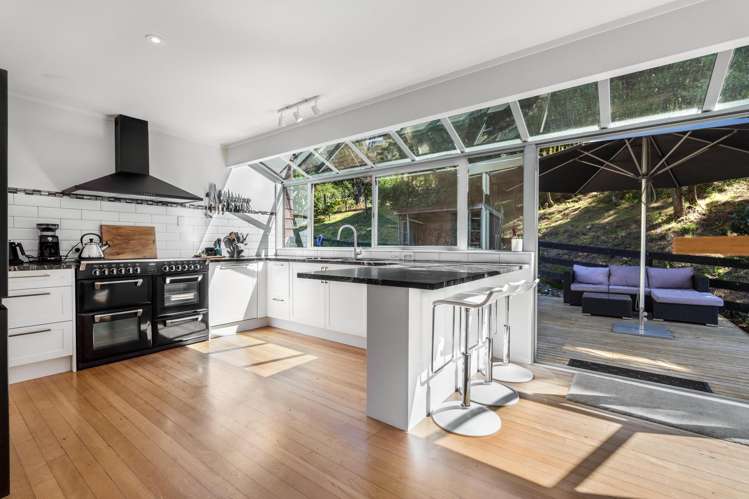 91 Weranui Road Waiwera_5