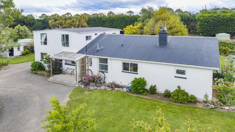 677 Woodstock Road_0