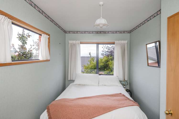 22 Jessop Street South Hill_13
