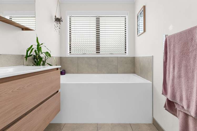 198 Newcastle Road Nawton_12