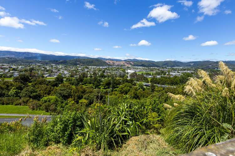 17 Birkinshaw Grove Riverstone Terraces_11