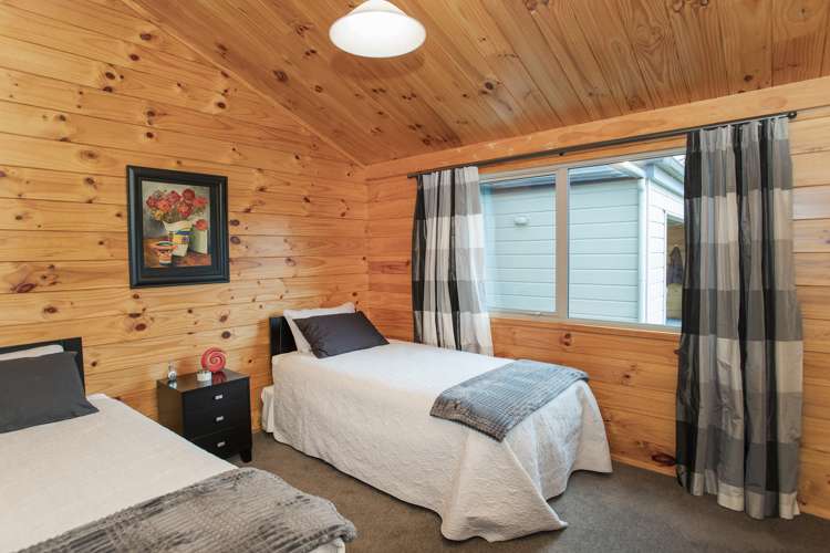 550 Nelson Road Riverdale_11