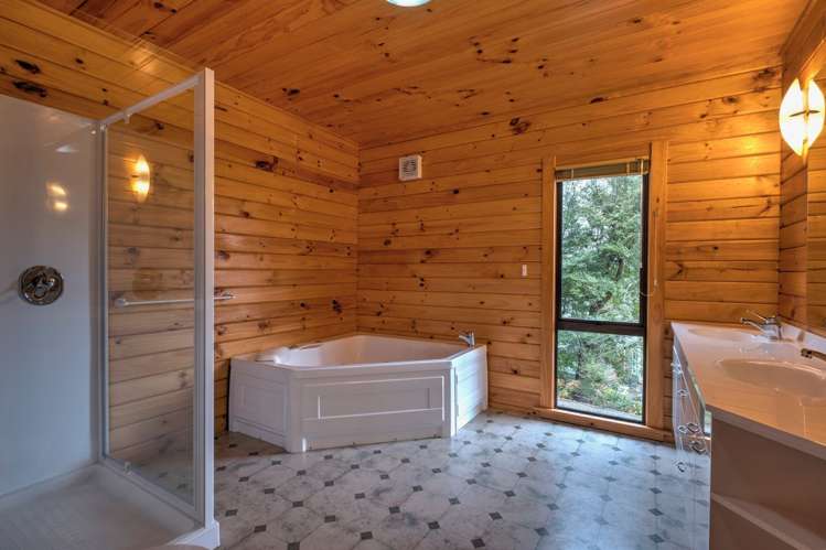 88 Chalet Crescent Hanmer Springs_12