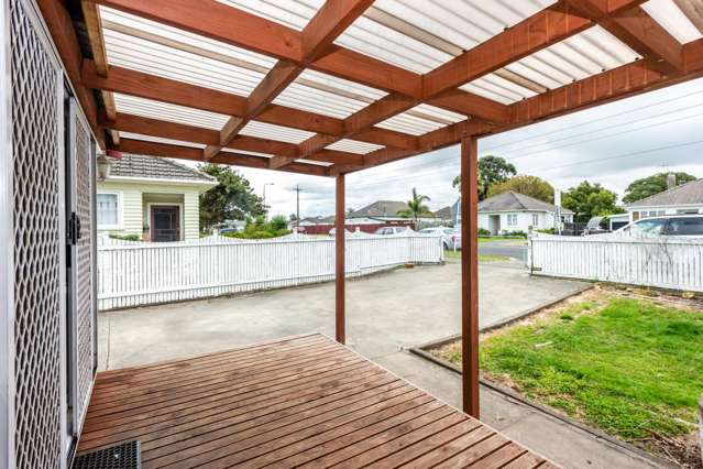 42 Anzac Street Gisborne_4