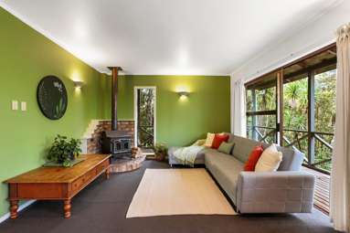 181 Laingholm Drive_1