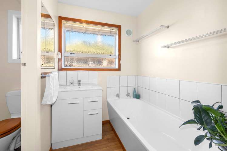 42 Gould Crescent Woolston_9