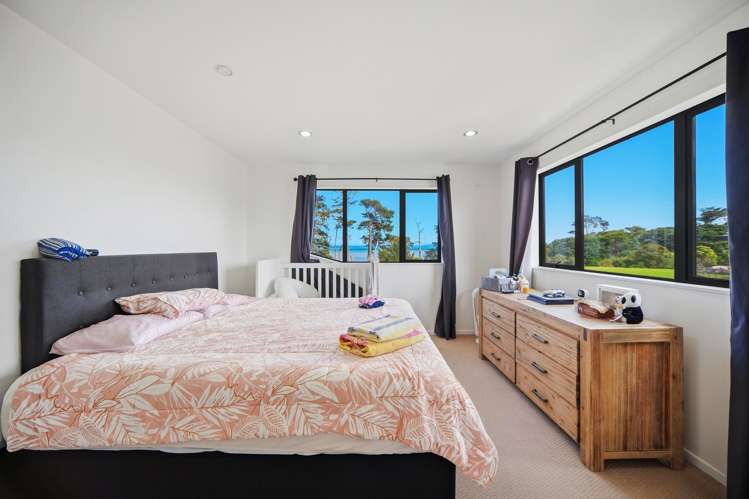 17 Nicholas-Gibbons Drive Clendon Park_16