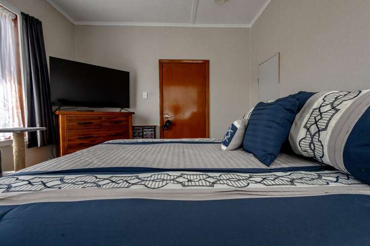 54 Firth Street Cobden_14