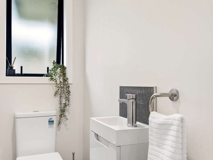 24 Tiwhatiwha Crescent Kawerau_24