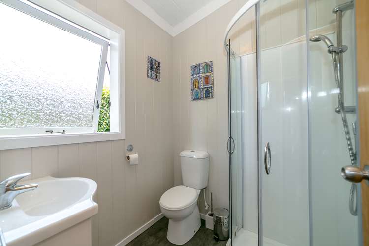 2 Titoki Grove Featherston_16