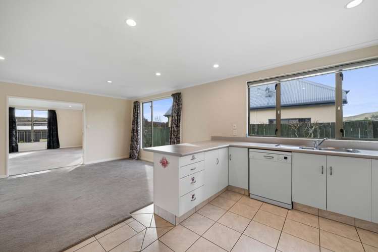 166 Wither Road_3