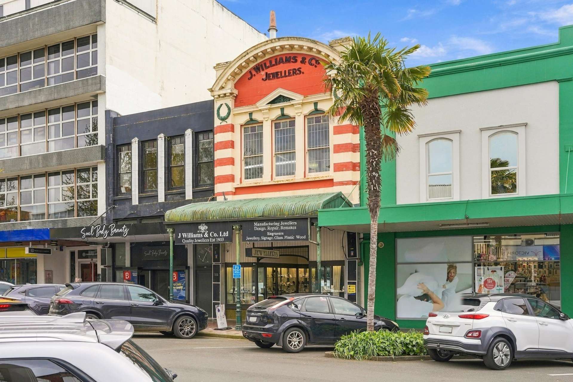 64 Victoria Ave City Centre_0