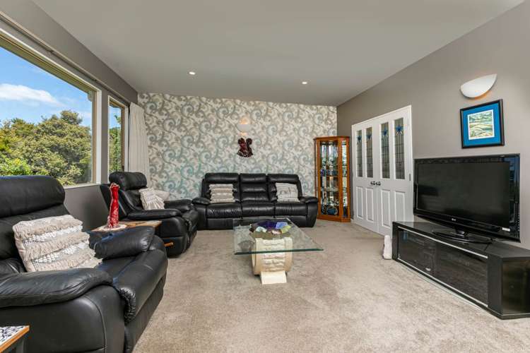 17 Asbury Crescent Campbells Bay_13